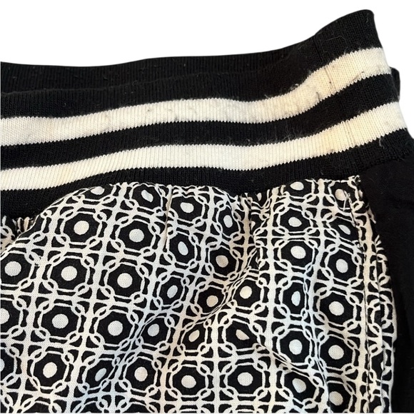 Vanilla Star size large Black & White print silky joggers black tux strip - Picture 14 of 14